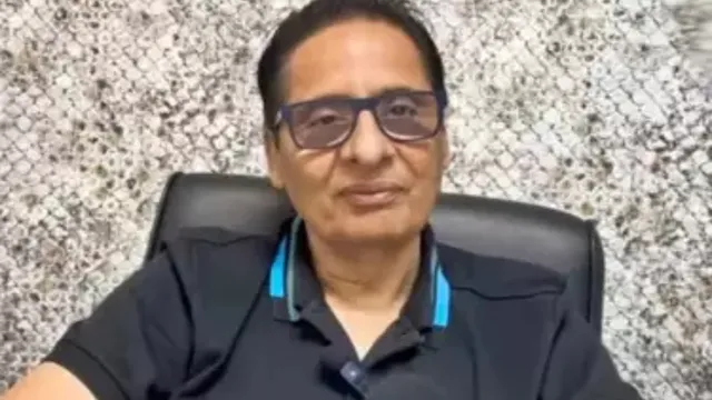 vashu-bhagnani-owes-more-than-rs-30-lakh-to-akshay-kumar-starrer-mission-raniganj-director-and-crew-members